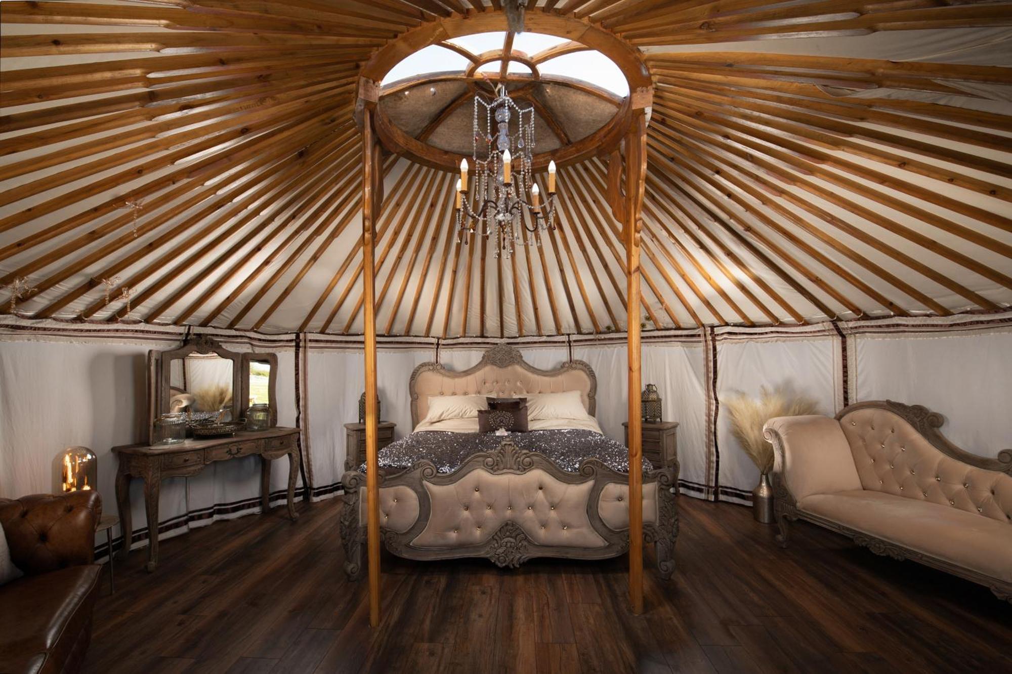 Yurts Luxury tent Lincoln