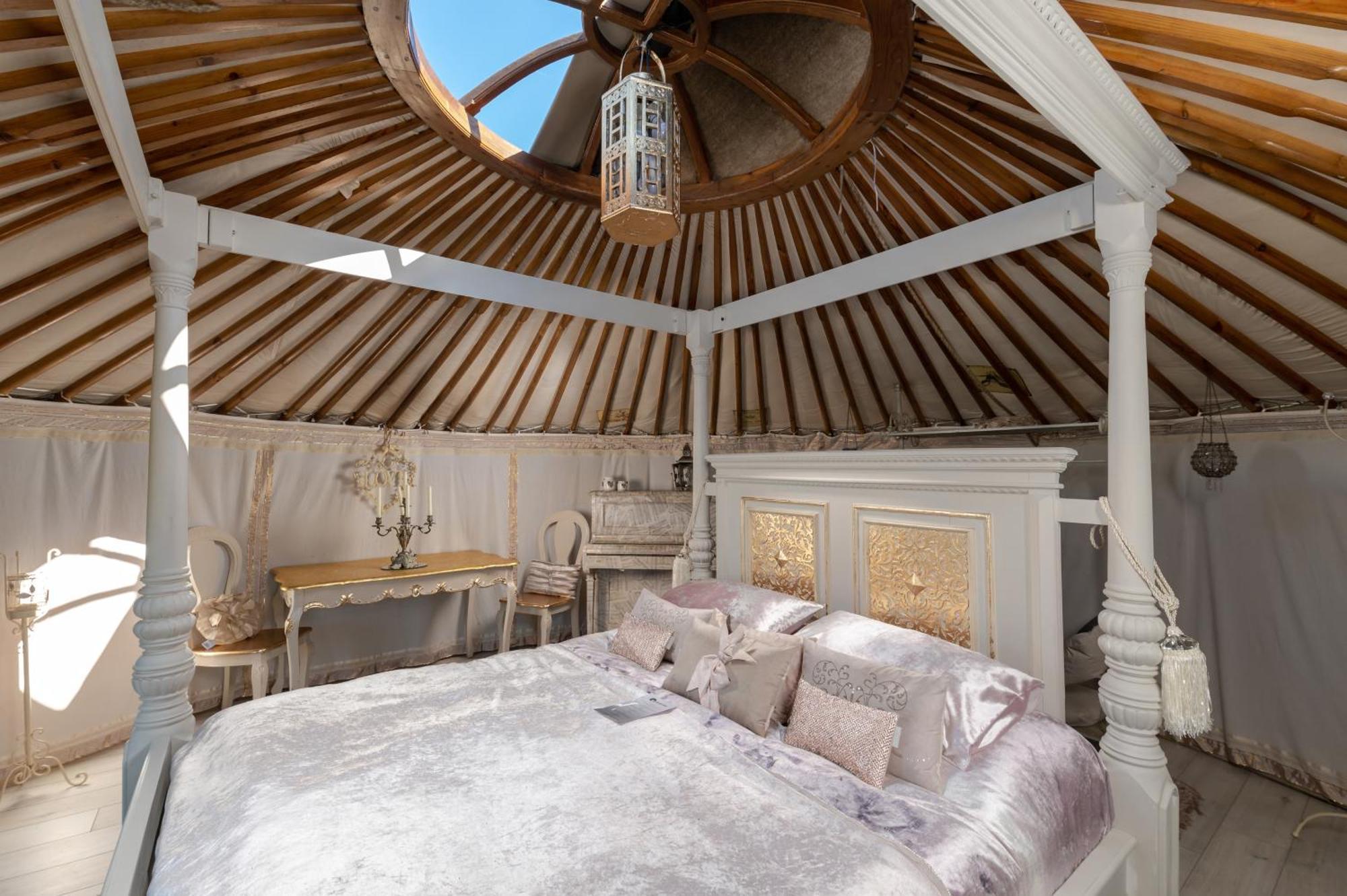 Luxury tent Yurts